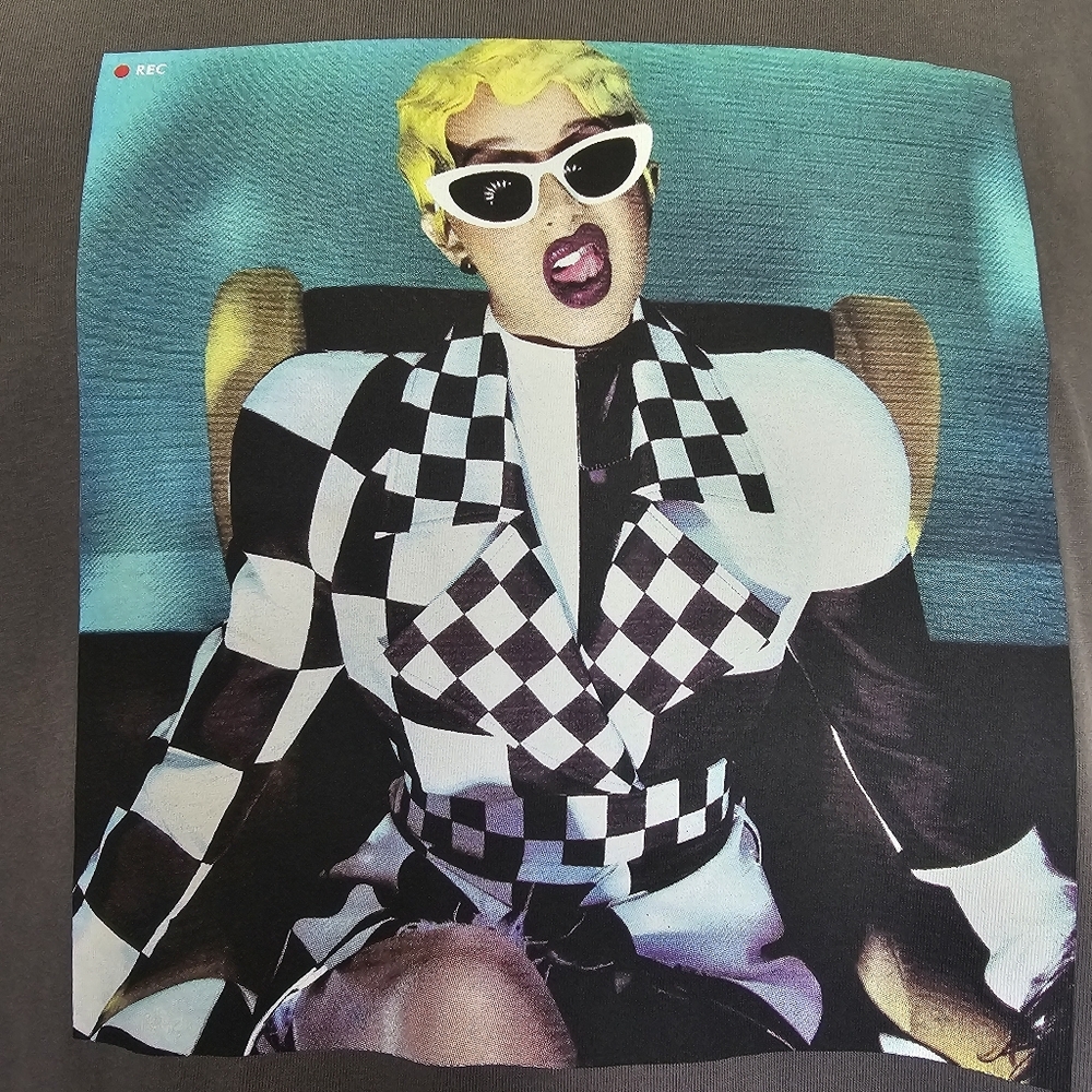 Cardi B "Invasion of Privacy" Album Grey Short Sleeve Graphic T-Shirt Size M - Picture 12 of 12
